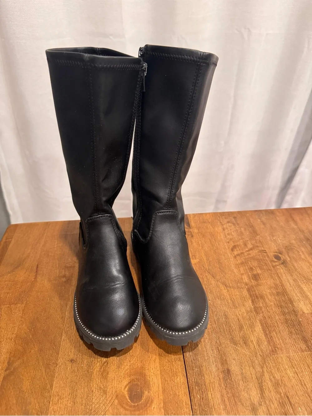 Kid's Girls size 12 Black Mid-Calf Zip Boots — perfect for fall & winter.